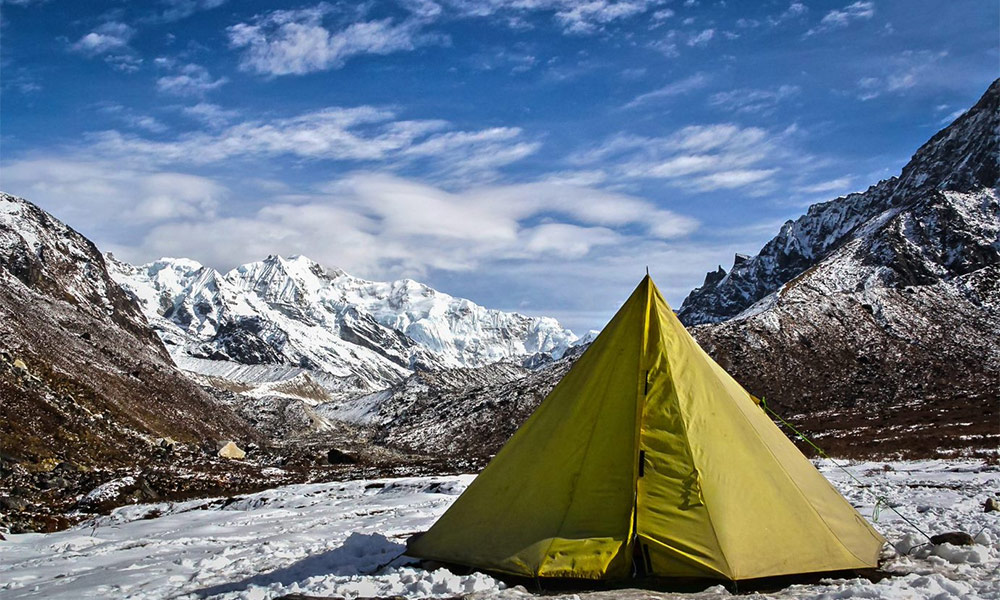 15 Things you Need to Pack for a Trip to the Himalayas
