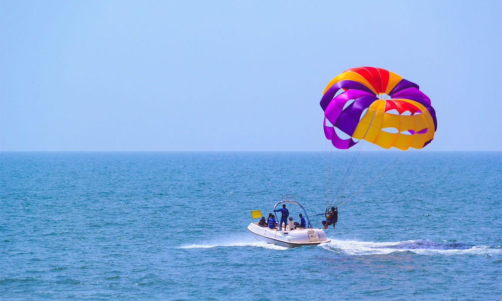 Anjuna Beach Goa - Adventure, Attractions & Water Sports