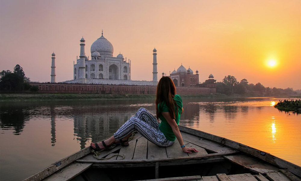 Boating- Float on the Yamuna River