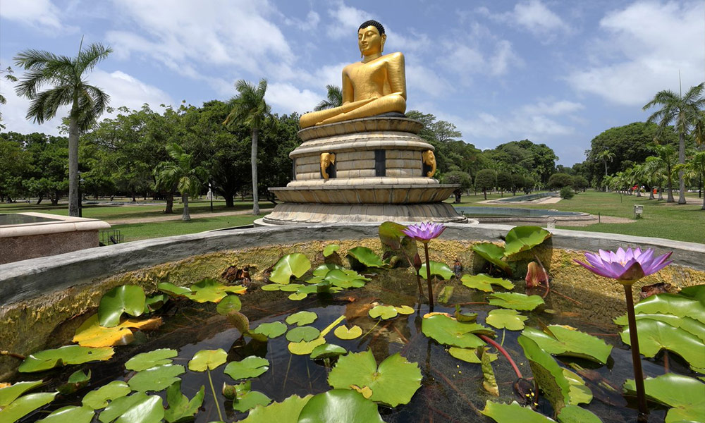 Viharamahadevi Park